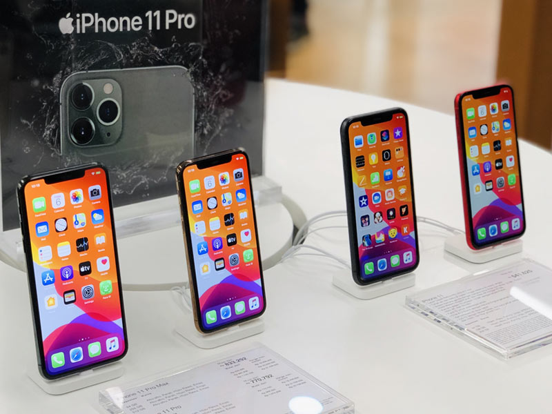 iPhone 11