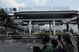 Pemerintah Gelontorkan Rp 900 Miliar untuk Perbaikan Fasilitas Umum Pasca Demo Ricuh