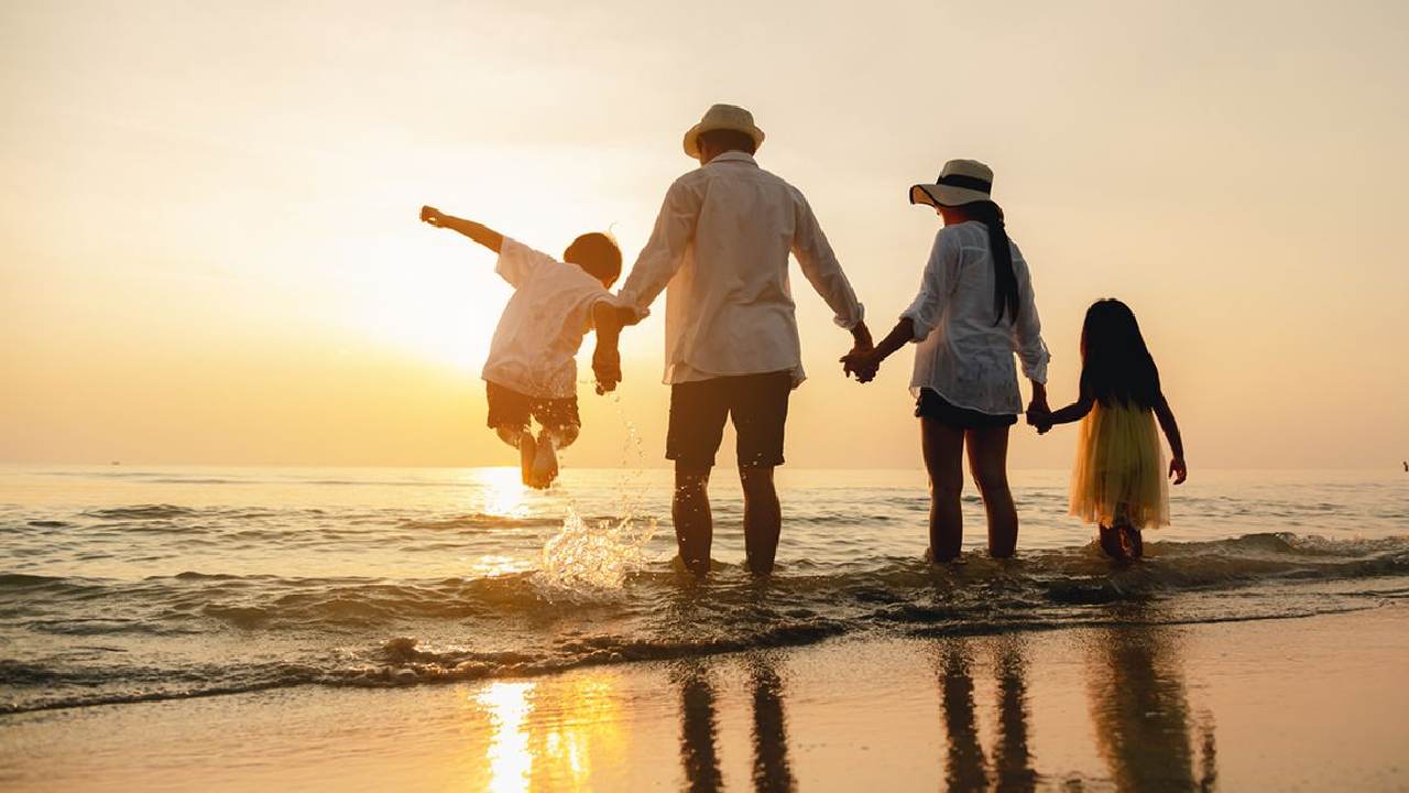 Liburan Akhir Tahun Bersama Anak: Hangat, Aman, dan Penuh Kenangan